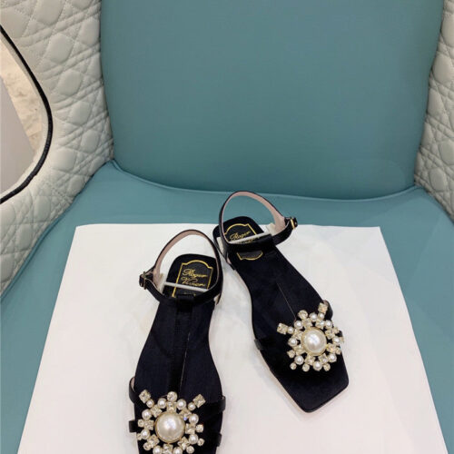 High Quality Luxury Roger Vivier Ss Pearl Rhinestone Sandals alternate view