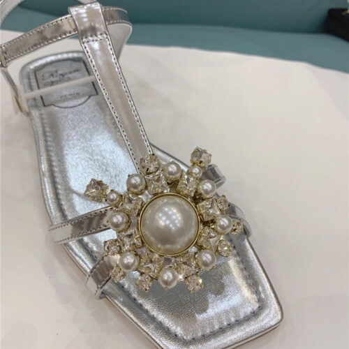 High Quality Luxury Roger Vivier Ss Pearl Rhinestone Sandals – Style 08116 product detail
