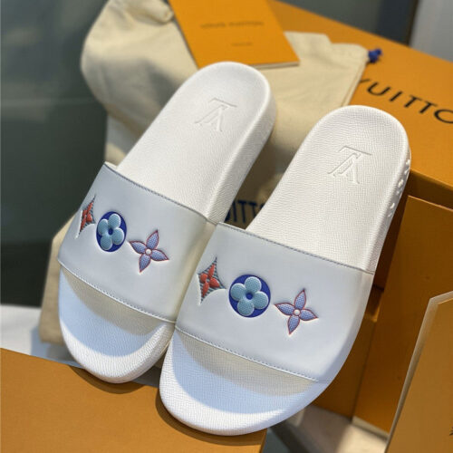 High Quality Luxury LV Louis Vuitton Slippers alternate view