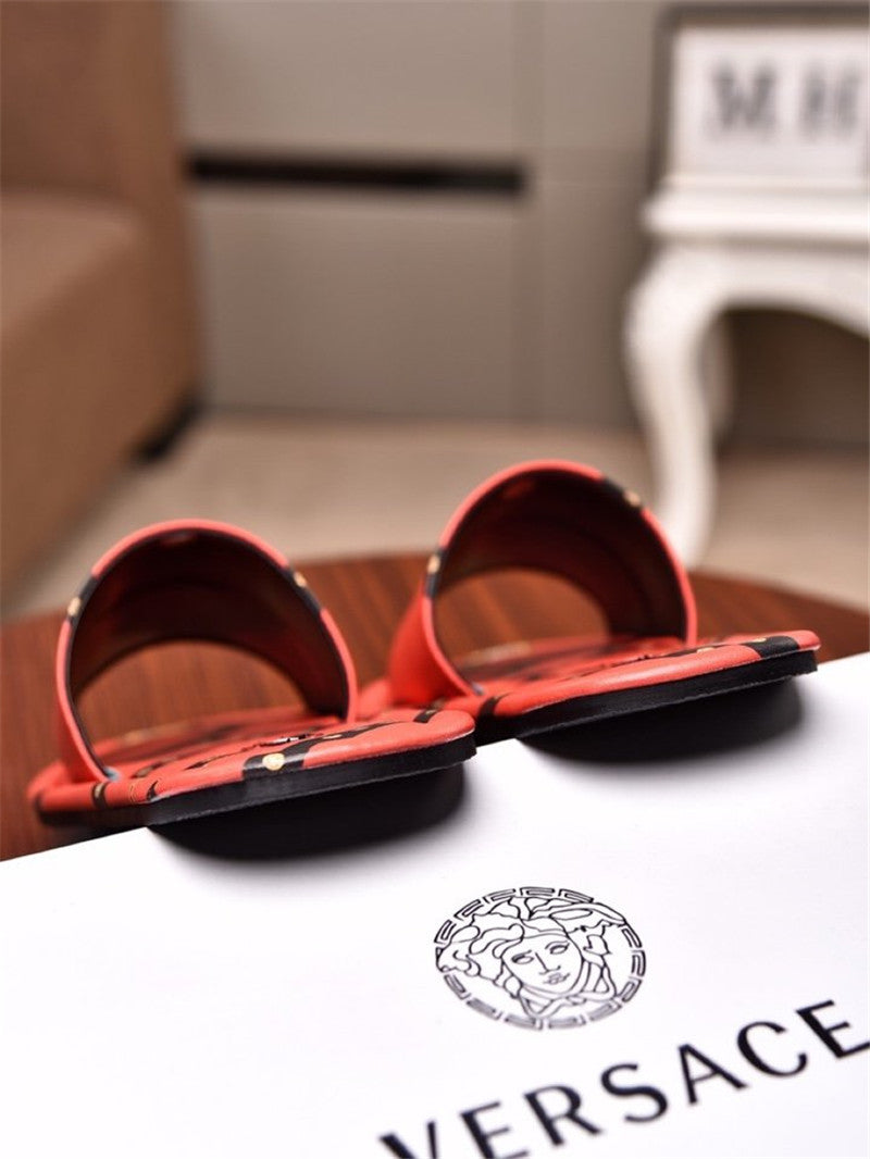 High Quality Luxury Versace Slippers Mens – Style 75859 product detail