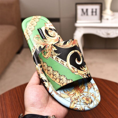High Quality Luxury Versace Slippers Mens – Style 75859 product detail