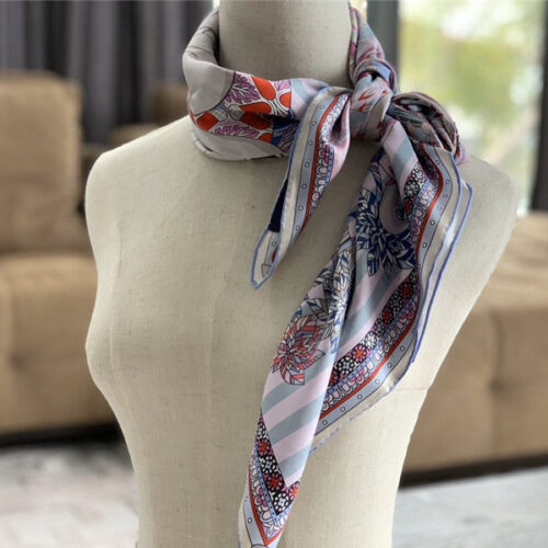 High Quality Luxury LV Silk Square Scarf Pink