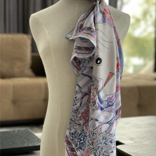 High Quality Luxury LV Silk Square Scarf Pink product detail