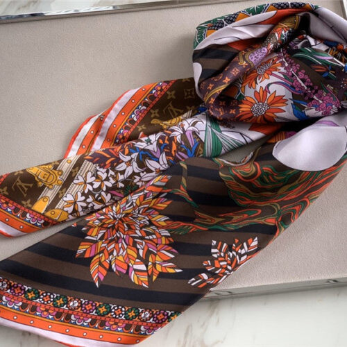 High Quality Luxury LV Silk Square Scarf product detail