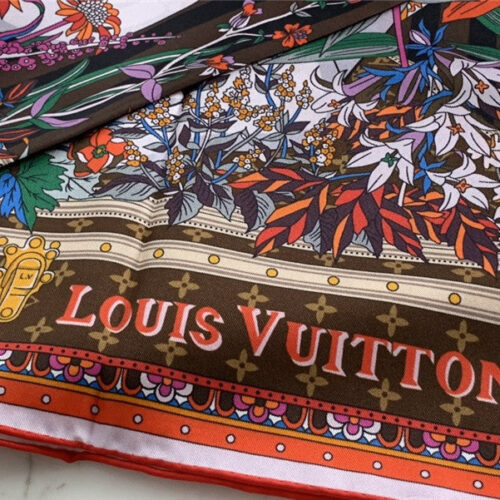 High Quality Luxury LV Silk Square Scarf product detail