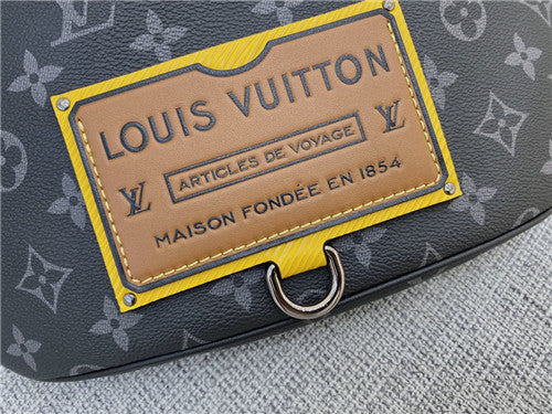 High Quality Luxury LV Belt Bag Women alternate view
