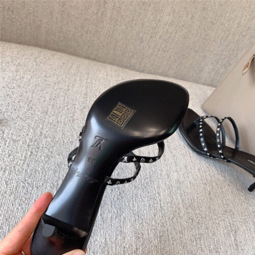 High Quality Luxury Louis Vuitton Summer Sandals product detail