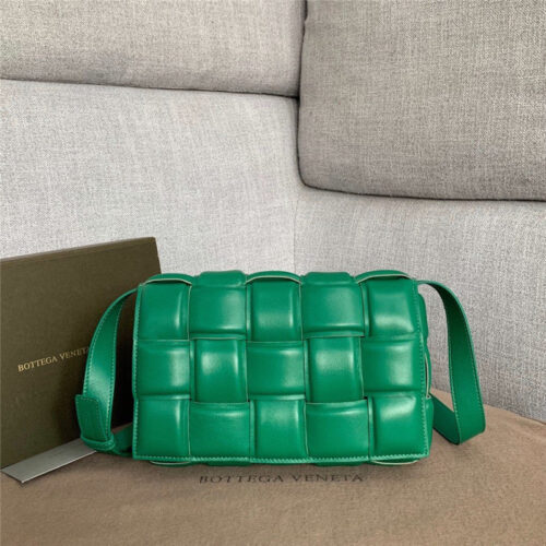 High Quality Luxury Bottega Veneta Padded Cassette Shoulder Bag alternate view