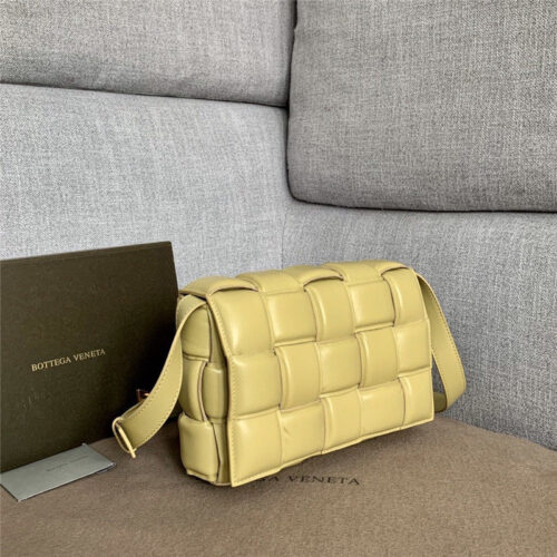 High Quality Luxury Bottega Veneta Padded Cassette Bag Yellow product detail