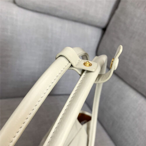 High Quality Luxury Bottega Veneta Arco Slouch Bag White product detail