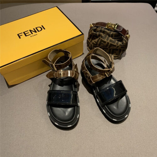 High Quality Luxury Fendi Platform Sandals alternate view