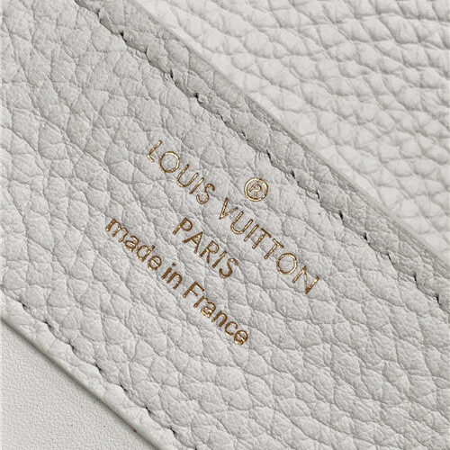 High Quality Luxury Louis Vuitton Capucines Mini Bag – Style 47554 product detail