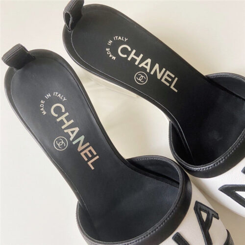 High Quality Luxury Chanel Pvc Crystal Sandals Black product detail