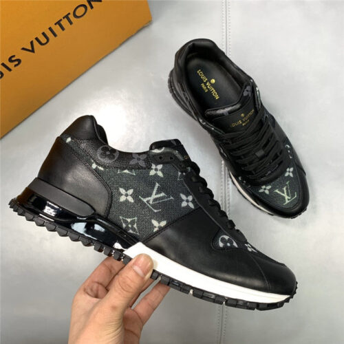 High Quality Luxury Louis Vuitton Mens Sneakers – Style 10435