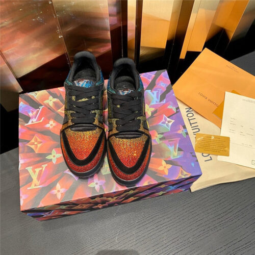 High Quality Luxury Loui Vuitton Womens LV Rhinestone Sneakers Shoes product detail