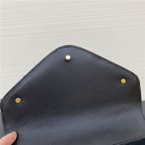 High Quality Luxury LV Zipped Pouch Bags – Style 48594 product detail