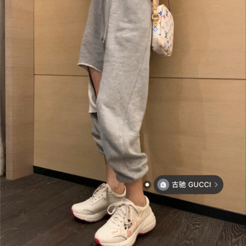 High Quality Luxury Gucci Disney Sneakers – Style 87667 product detail