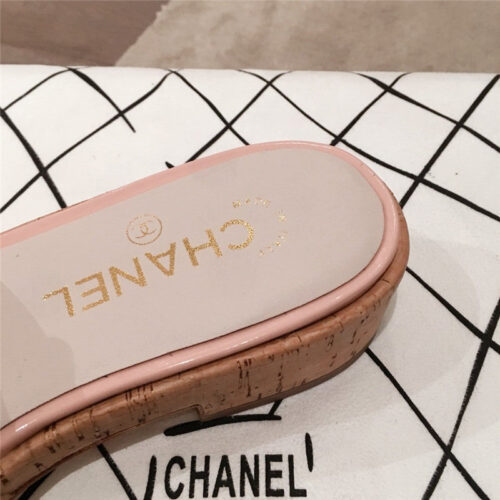 High Quality Luxury Chanel Logo Slippers Sandals product detail