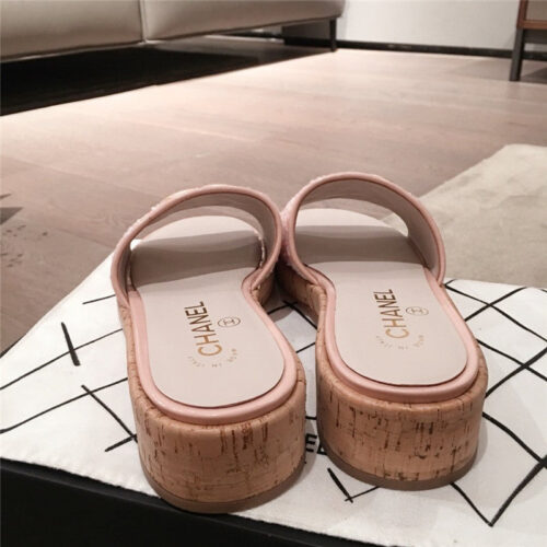 High Quality Luxury Chanel Logo Slippers Sandals product detail