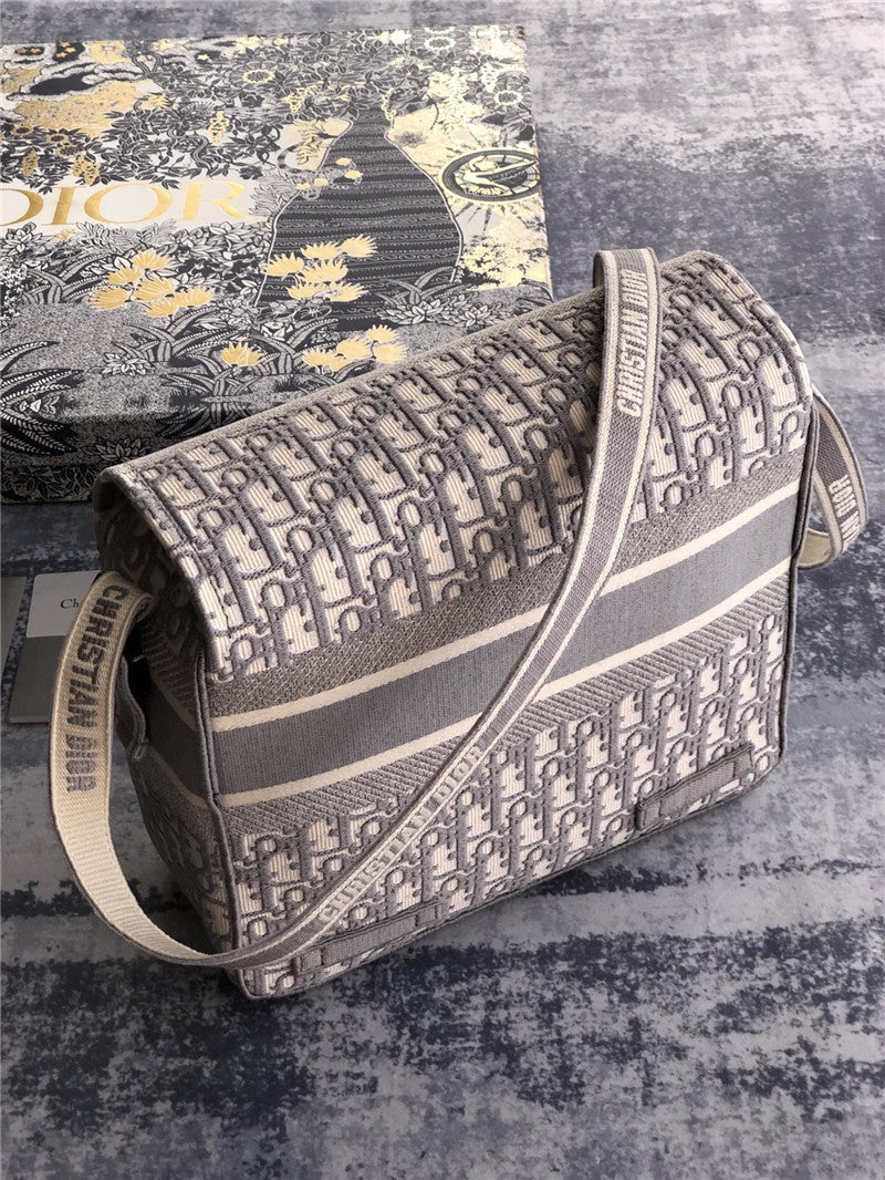 High Quality Luxury Dior Diorcamp Messenger Bag product detail