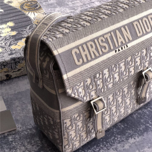 High Quality Luxury Dior Diorcamp Messenger Bag product detail