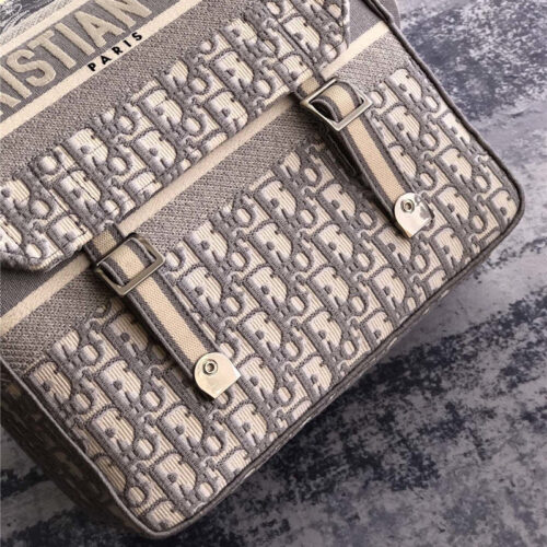 High Quality Luxury Dior Diorcamp Messenger Bag product detail