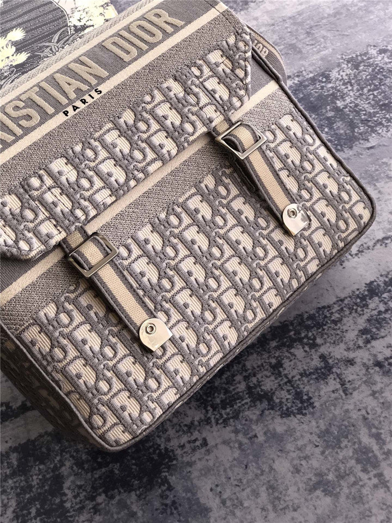 High Quality Luxury Dior Diorcamp Messenger Bag product detail
