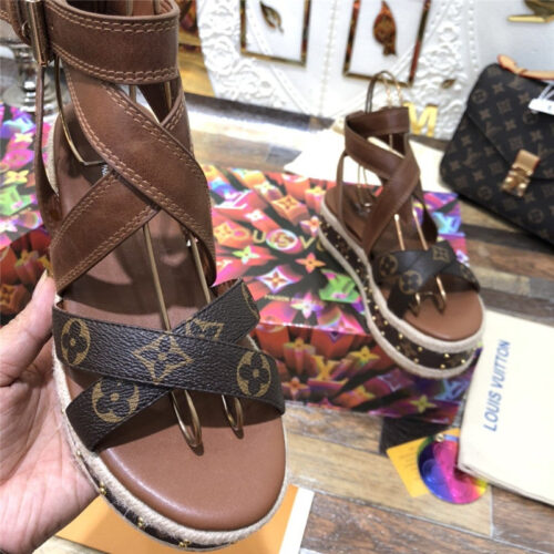 High Quality Luxury LV Platform Sandals – Style 84547 product detail