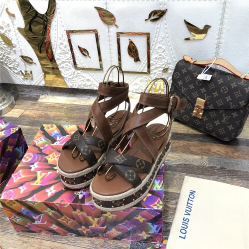 High Quality Luxury LV Platform Sandals – Style 84547
