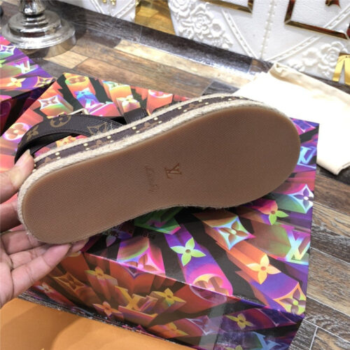High Quality Luxury LV Platform Sandals product detail