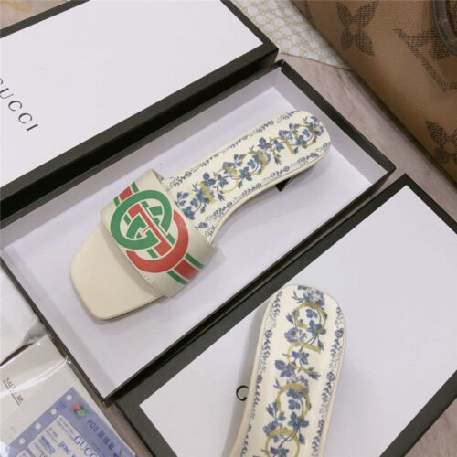High Quality Luxury Gucci Flip Flops Women White product detail