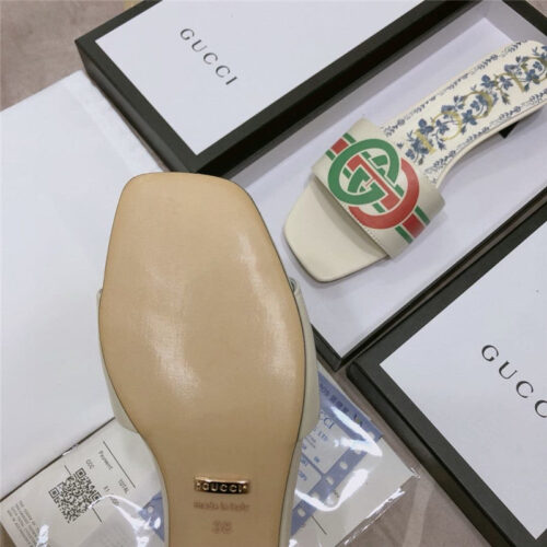 High Quality Luxury Gucci Flip Flops Women White product detail
