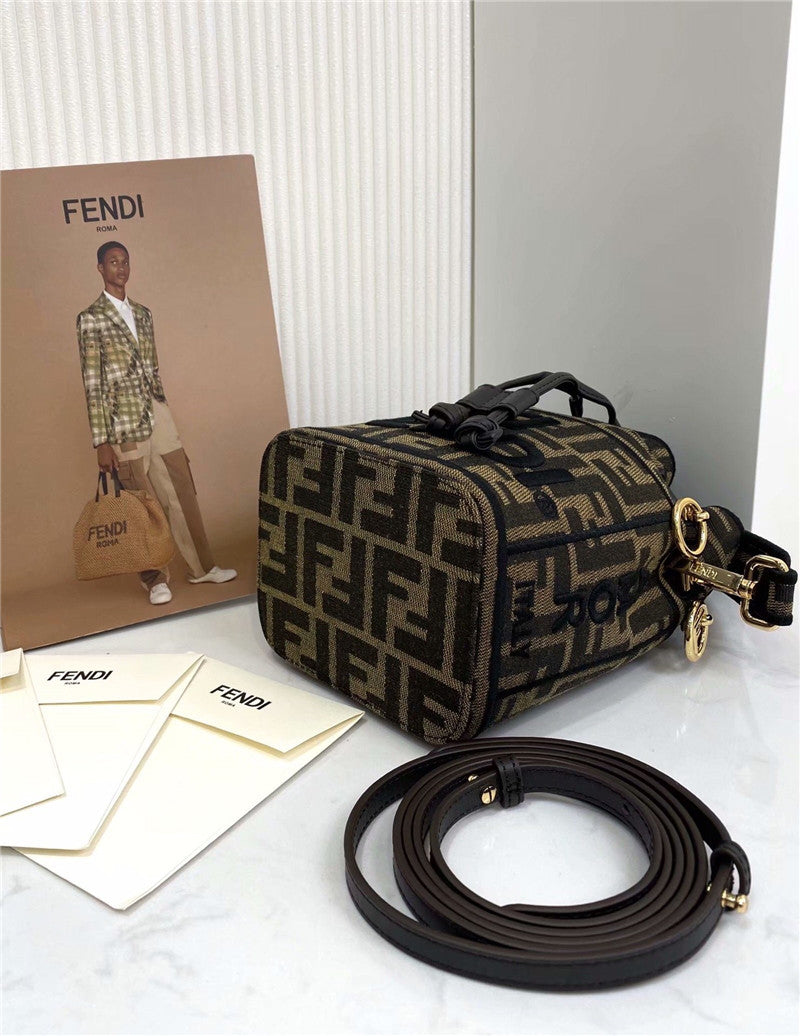 High Quality Luxury Fendi Mon Tresor Mini Bag product detail