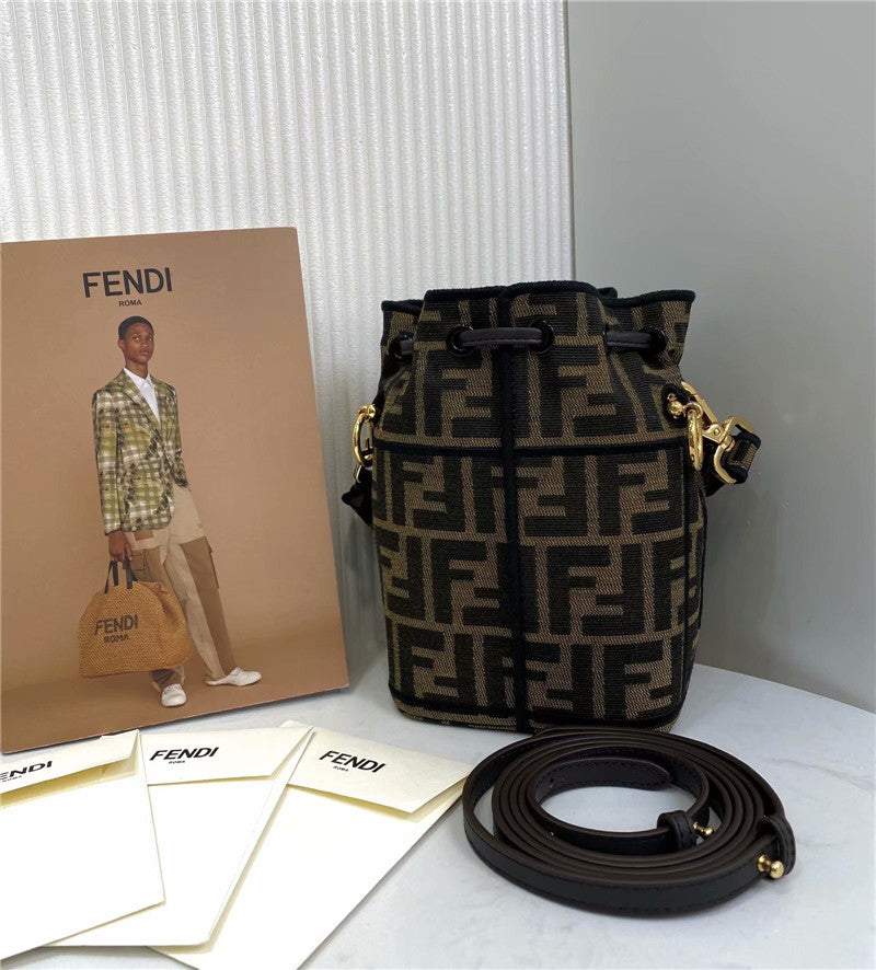 High Quality Luxury Fendi Mon Tresor Mini Bag product detail