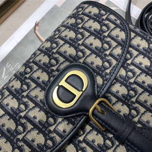High Quality Luxury Dior Bobby Bag – Style 25238 product detail