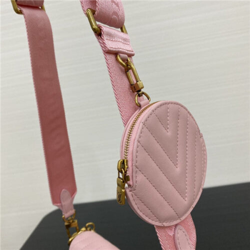High Quality Luxury LV Zipped Pouch Bags product detail