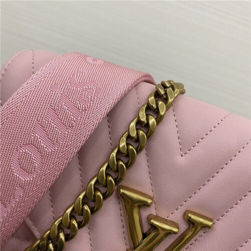High Quality Luxury LV Zipped Pouch Bags product detail