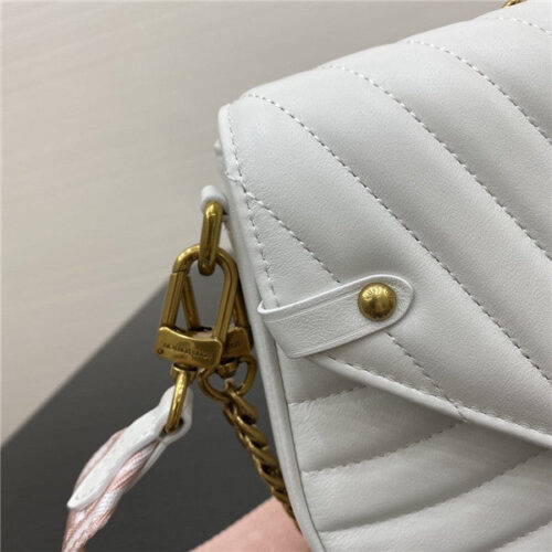 High Quality Luxury LV Zipped Pouch Bags – Style 48588 product detail