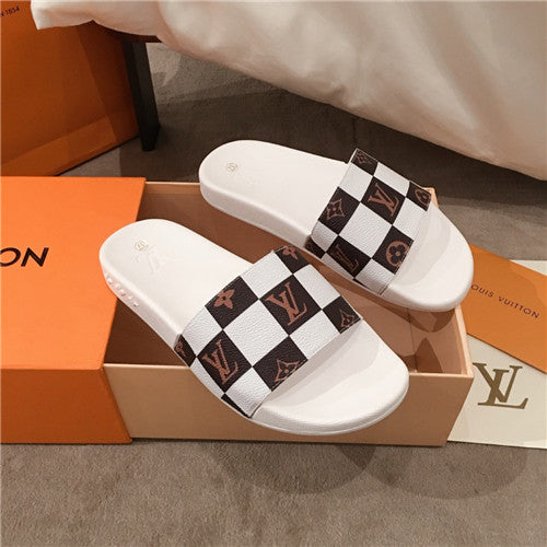 High Quality Luxury Louis Vuitton Slippers – Style 00451