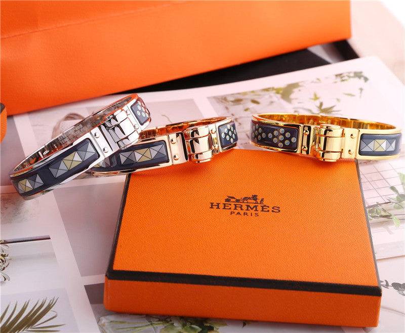 High Quality Luxury Hermes “Blue Square” Hinged Bracelet product detail