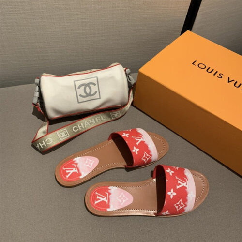 High Quality Luxury Louis Vuitton Flat Sandals Red alternate view