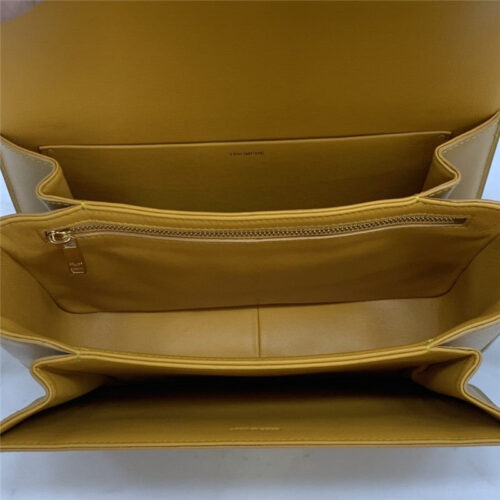 High Quality Luxury Celine Triomphe Bag – Style 24933 product detail