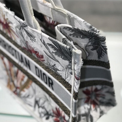 High Quality Luxury Dior Book Tote Mini product detail