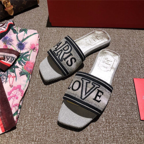 High Quality Luxury Vivier Loves Paris Mules Slipper – Style 90004 product detail