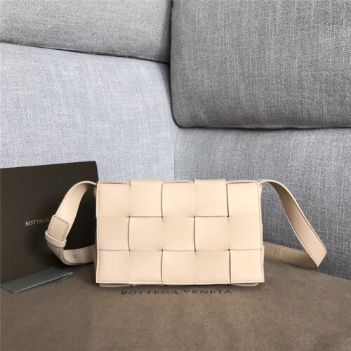 High Quality Luxury Bottega Veneta Padded Cassette Crossbody Bag – 15 Cm product image