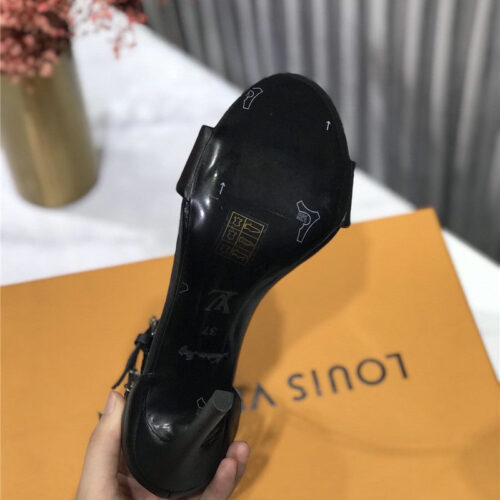 High Quality Luxury LV Heel Sandals – Style 91395 product detail