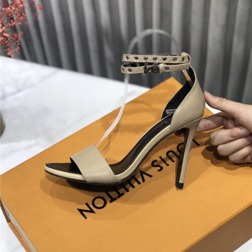 High Quality Luxury LV Heel Sandals – Style 98179 product detail