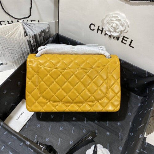 High Quality Luxury Jumbo Chanel Bag alternate view