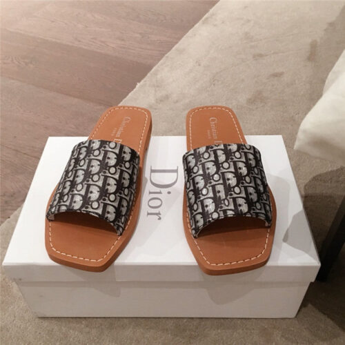 High Quality Luxury Dior Slippers Womens – Style 69414 alternate view