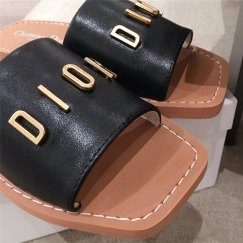 High Quality Luxury Dior Slippers Womens – Style 24774 product detail